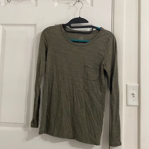 Aerie green long sleeve